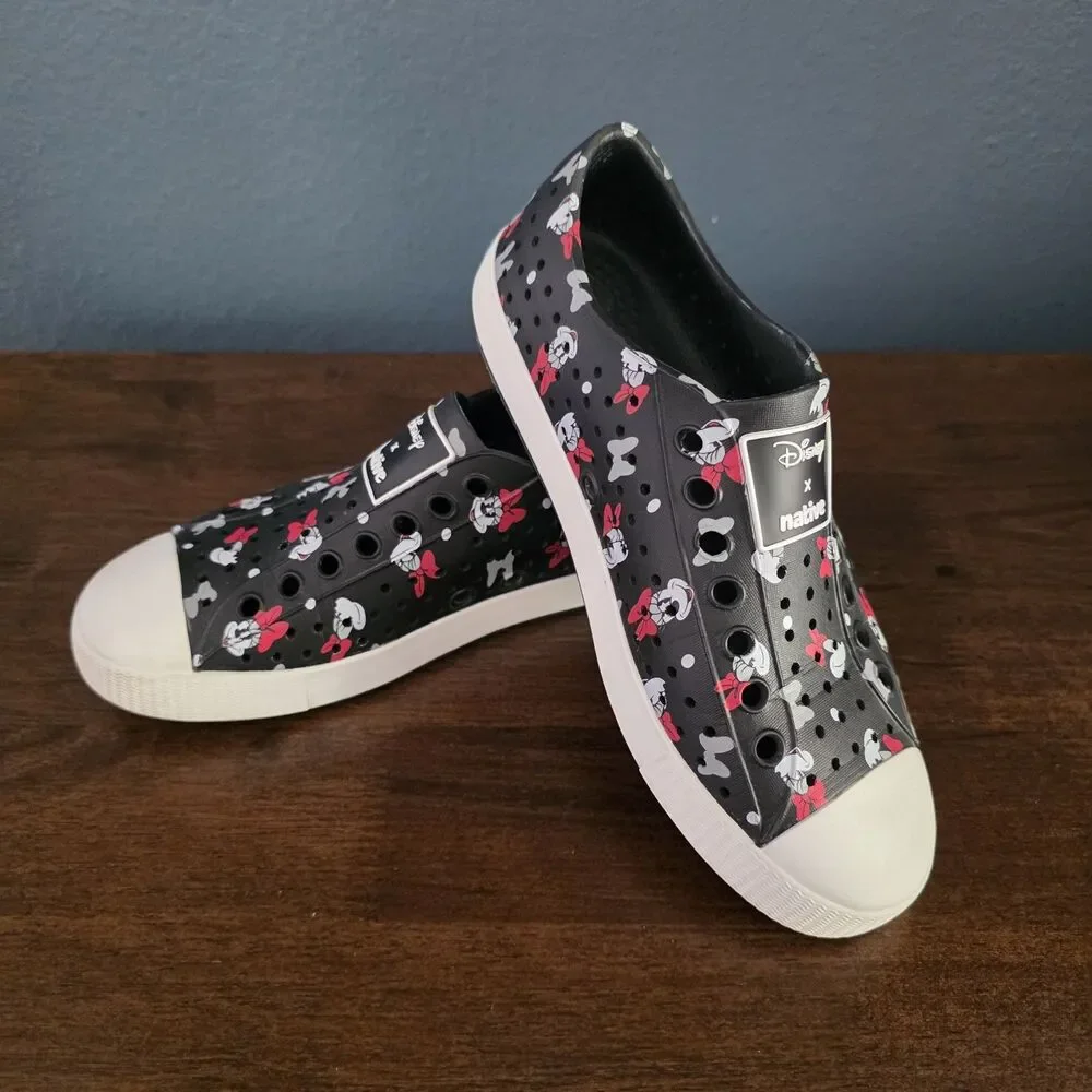 Disney Parks Minnie Mouse X Native ADULT M5 W7 Black / Red Waterproof shoes